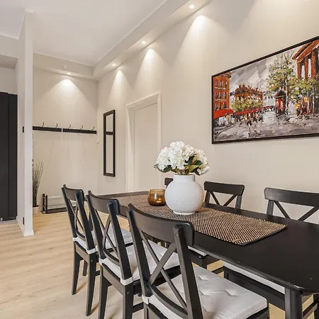 Rosenberg Apartment